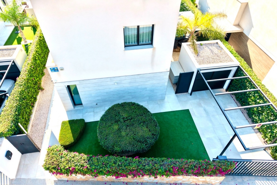 Re-Sale - Detached Villa - Los Montesinos - La Herrada