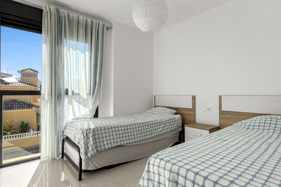 Re-Sale - Duplex - Orihuela Costa - La Zenia