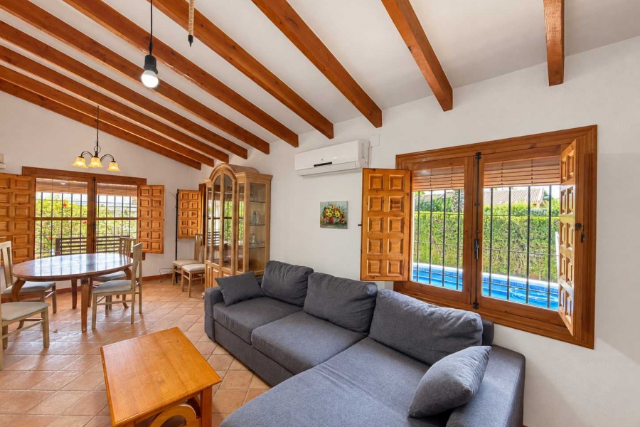 Re-Sale - Detached Villa - Orihuela Costa - Cabo Roig