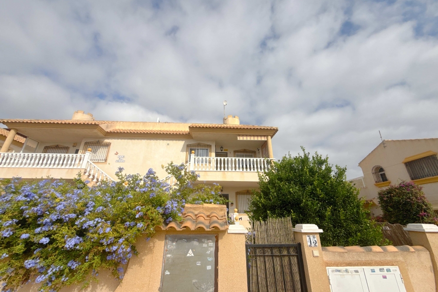 Re-Sale - Apartment - Orihuela Costa - La Regia