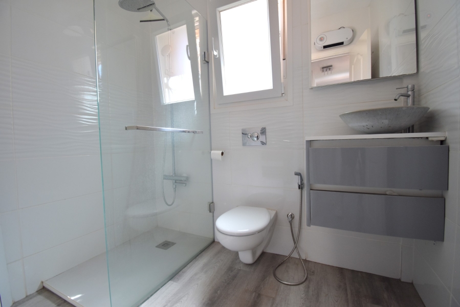 Re-Sale - Detached Villa - Orihuela Costa - Playa Flamenca