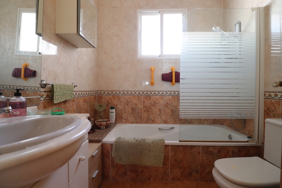 Re-Sale - Country Property - Albatera - Albatera - Country