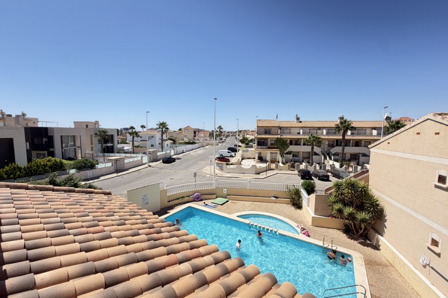 Re-Sale - Apartment - Orihuela Costa - La Zenia