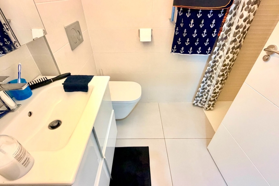 Re-Sale - Apartment - Orihuela Costa - La Zenia
