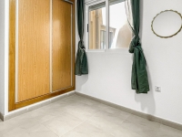 Re-Sale - Apartment - Torrevieja - Playa Acequion