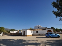 Re-Sale - Country Property - Pinoso - Edge of town