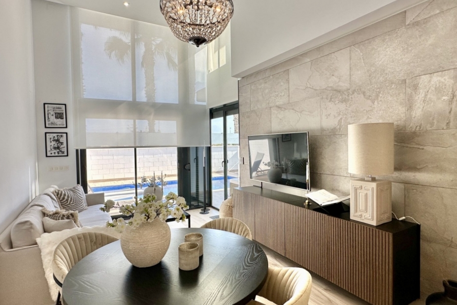 Re-Sale - Detached Villa - Orihuela Costa - Lomas de Cabo Roig