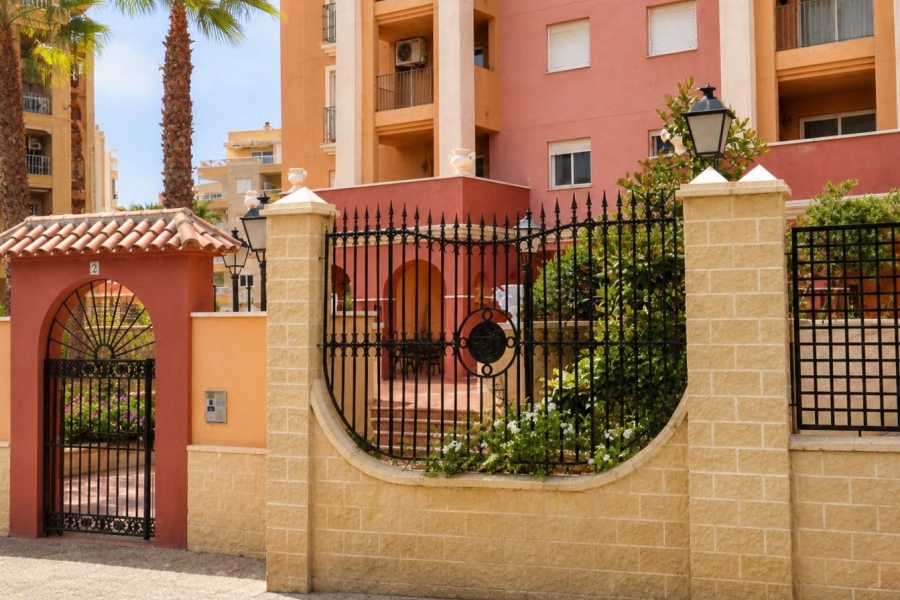 Re-Sale - Apartment - Torrevieja - Playa Los Locos