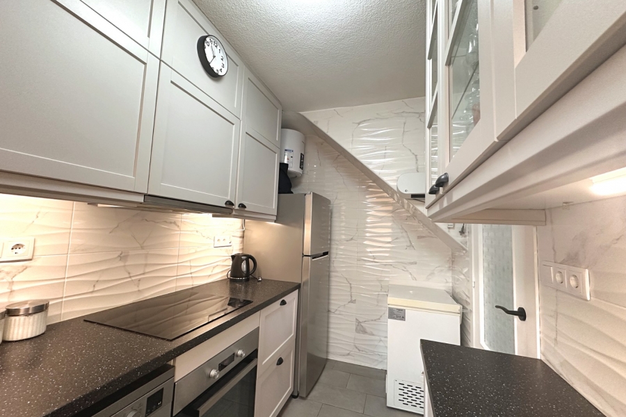 Re-Sale - Apartment - Torrevieja - El Chaparral