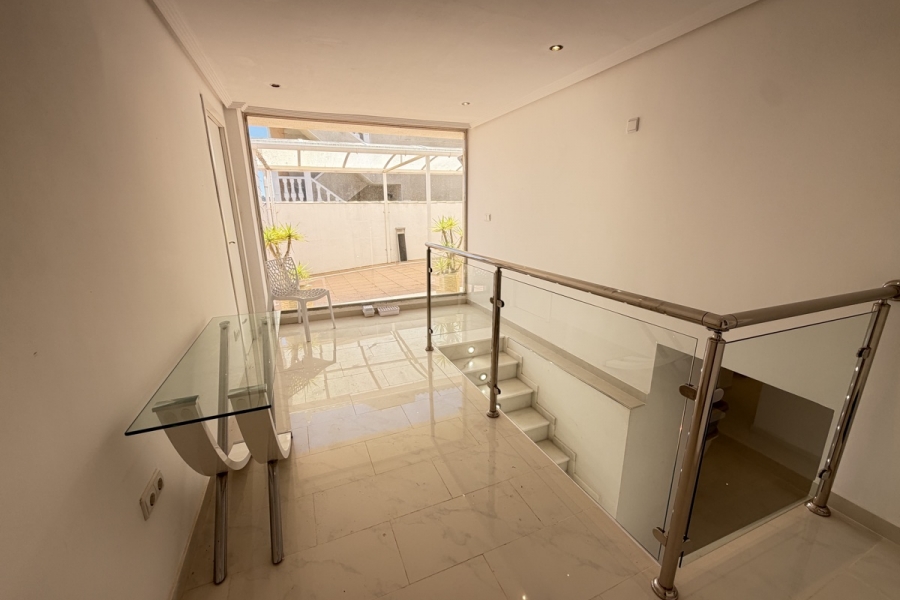 Re-Sale - Detached Villa - San Miguel de Salinas - Lake View Mansions