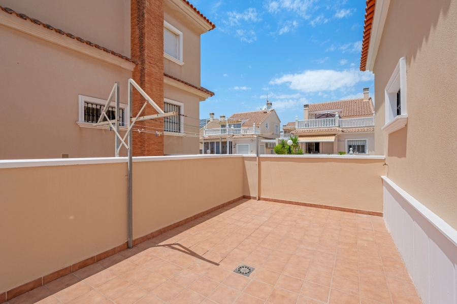 Re-Sale - Detached Villa - Torrevieja - Los Frutales