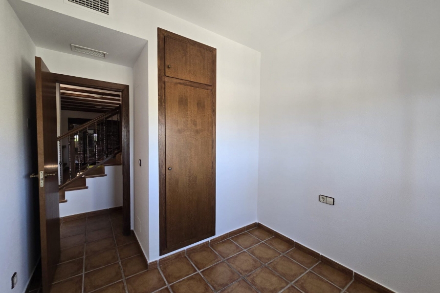 Re-Sale - Semi Detached Villa - Algorfa - La Finca Golf Resort