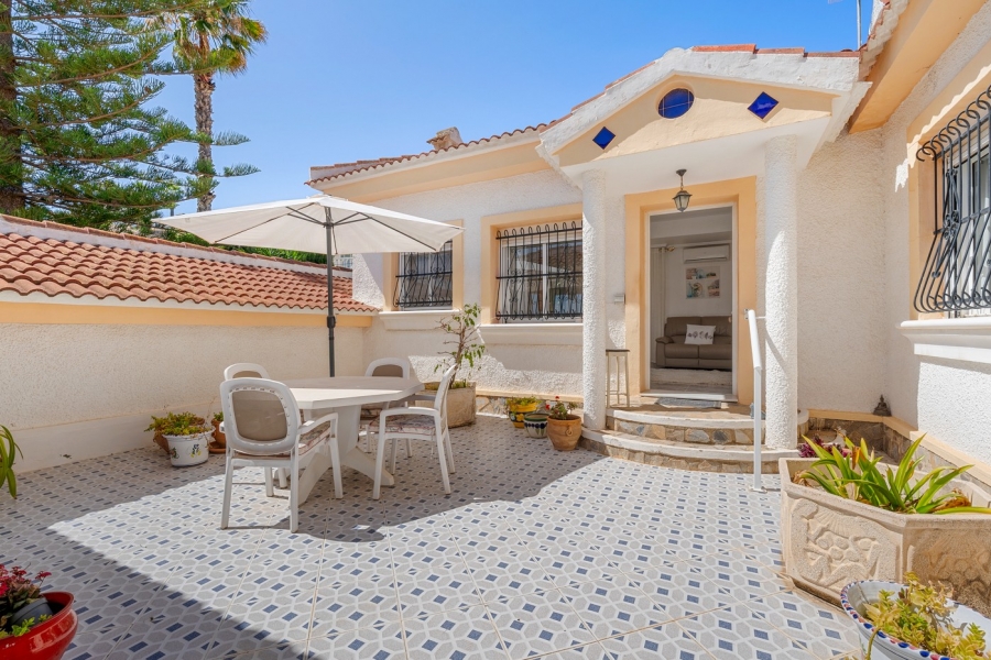 Re-Sale - Detached Villa - Ciudad Quesada - La Marquesa
