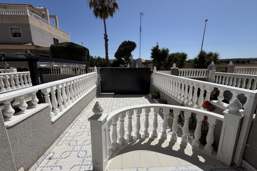 Re-Sale - Townhouse - Orihuela Costa - Playa Flamenca