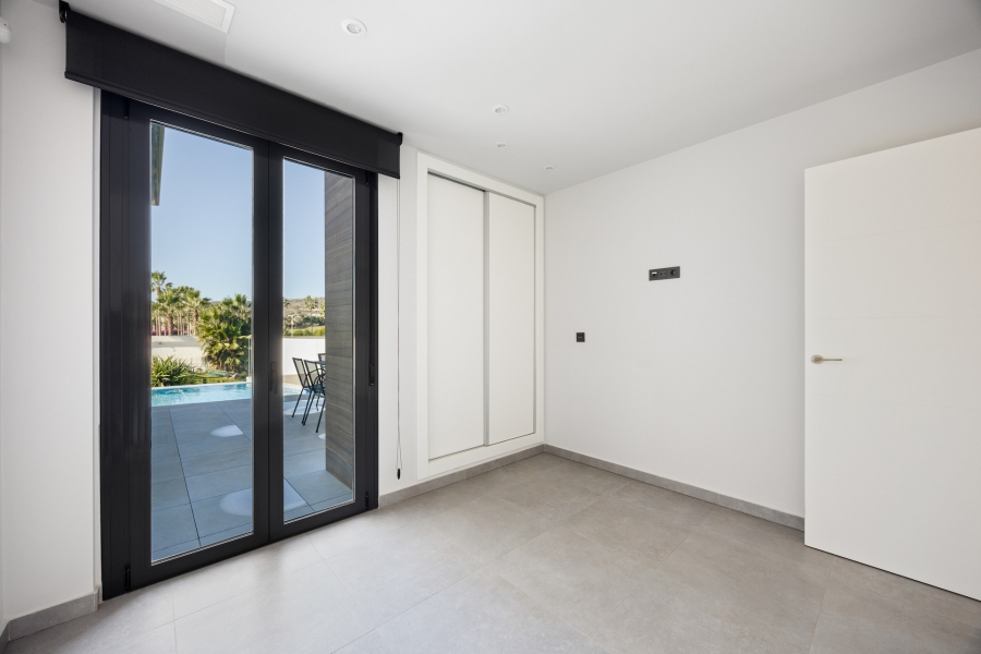 Re-Sale - Detached Villa - Algorfa - La Finca Golf Resort