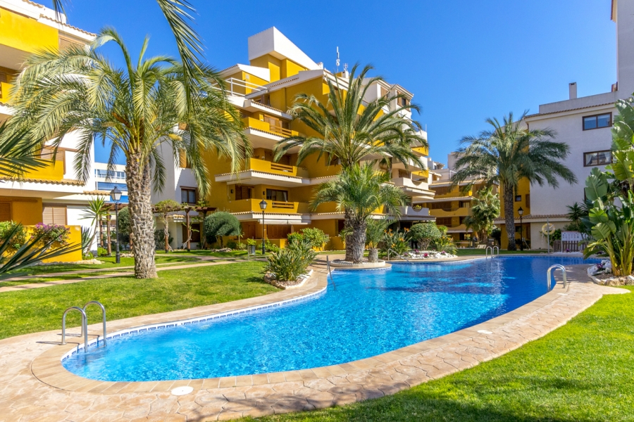 Re-Sale - Apartment - Orihuela Costa - Punta Prima