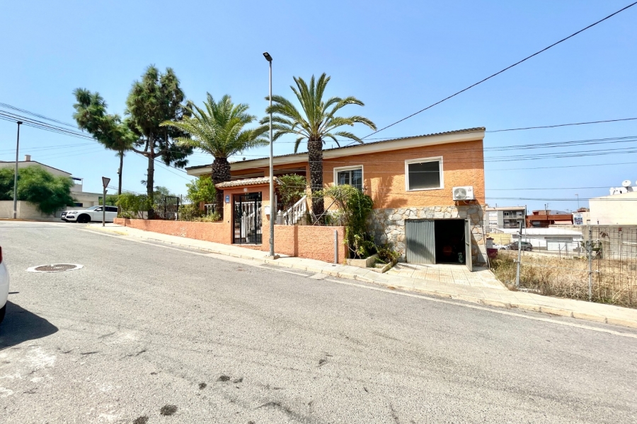 Re-Sale - Detached Villa - Benijofar - Benijofar - Village