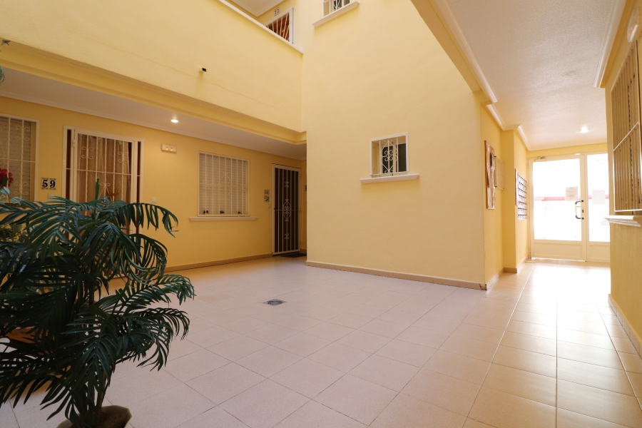 Re-Sale - Apartment - Algorfa - Algorfa - Village