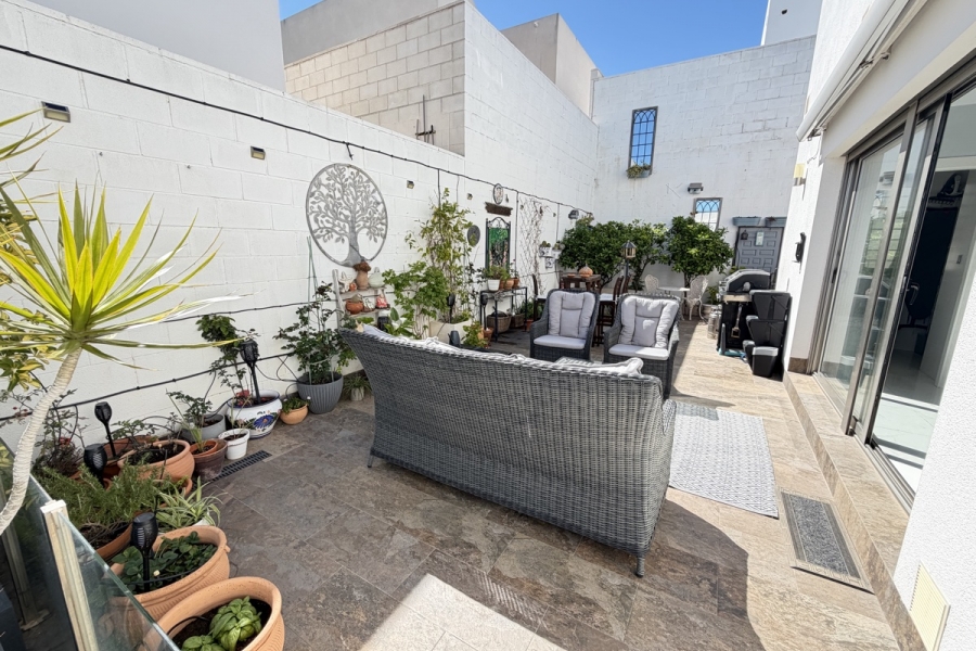 Re-Sale - Detached Villa - Orihuela Costa - Villamartin