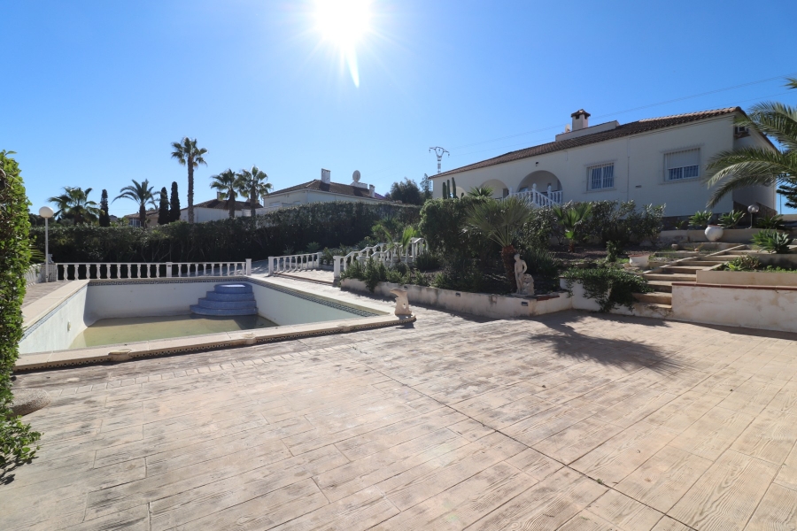 Re-Sale - Detached Villa - Algorfa - Lomas de La Juliana