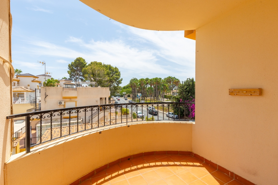 Re-Sale - Apartment - Orihuela Costa - Villamartin