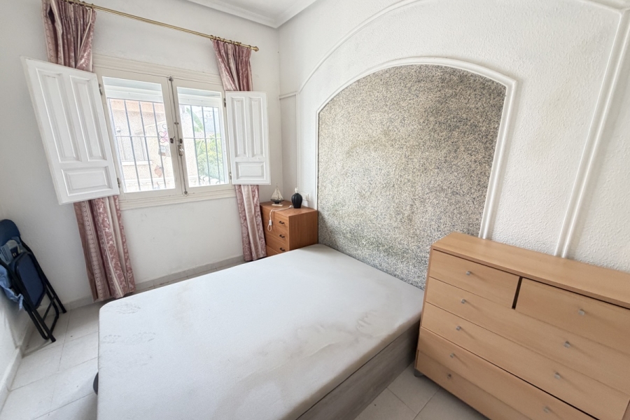 Re-Sale - Apartment - Orihuela Costa - La Florida