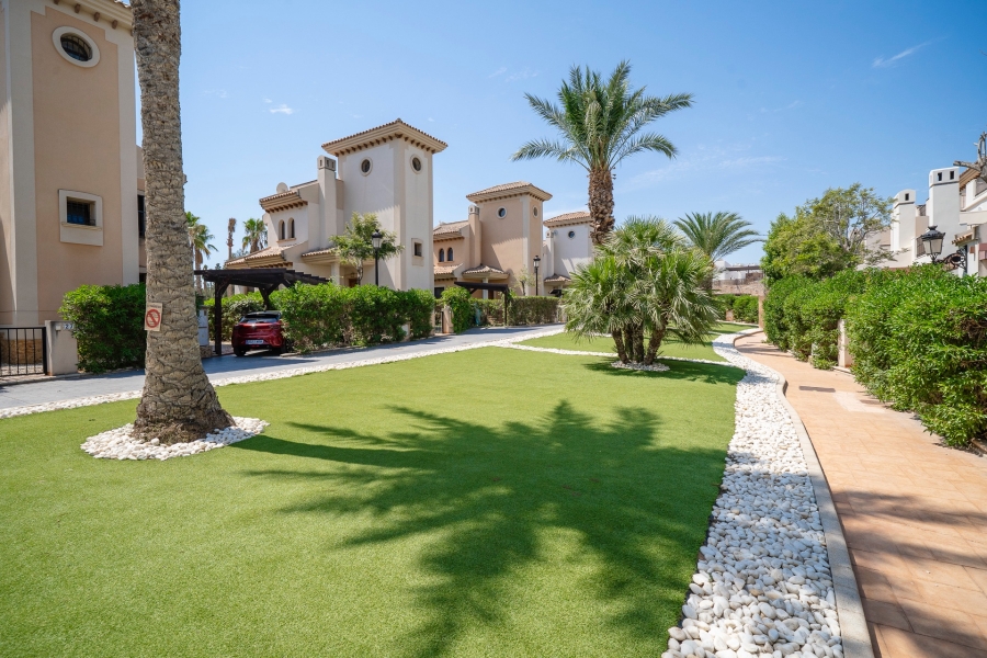 Re-Sale - Semi Detached Villa - Algorfa - La Finca Golf Resort