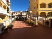 Re-Sale - Apartment - Algorfa - Algorfa - Village