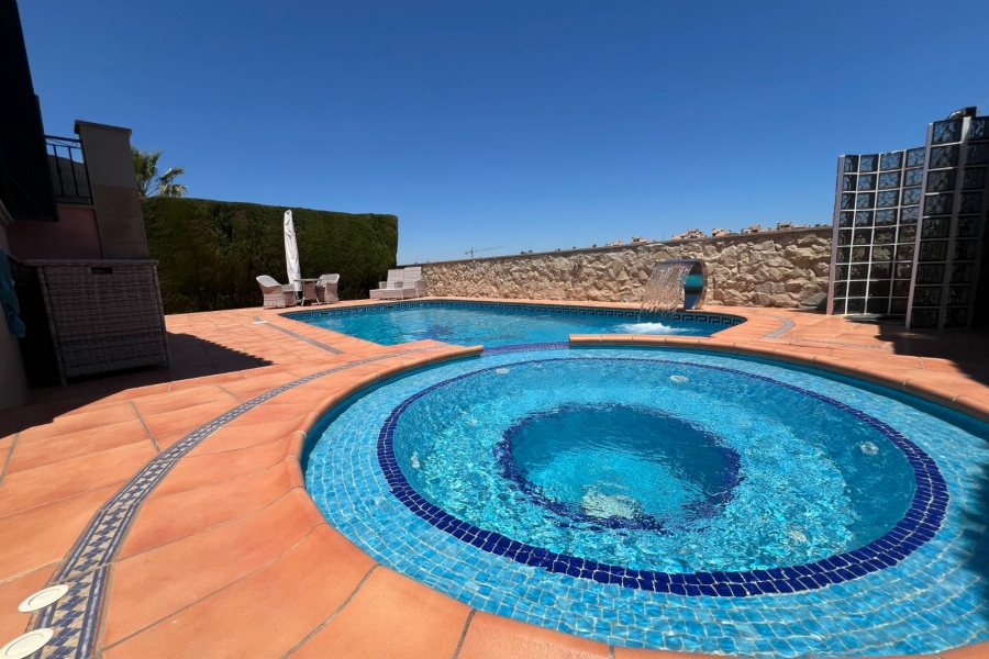 Re-Sale - Detached Villa - Algorfa - La Finca Golf Resort