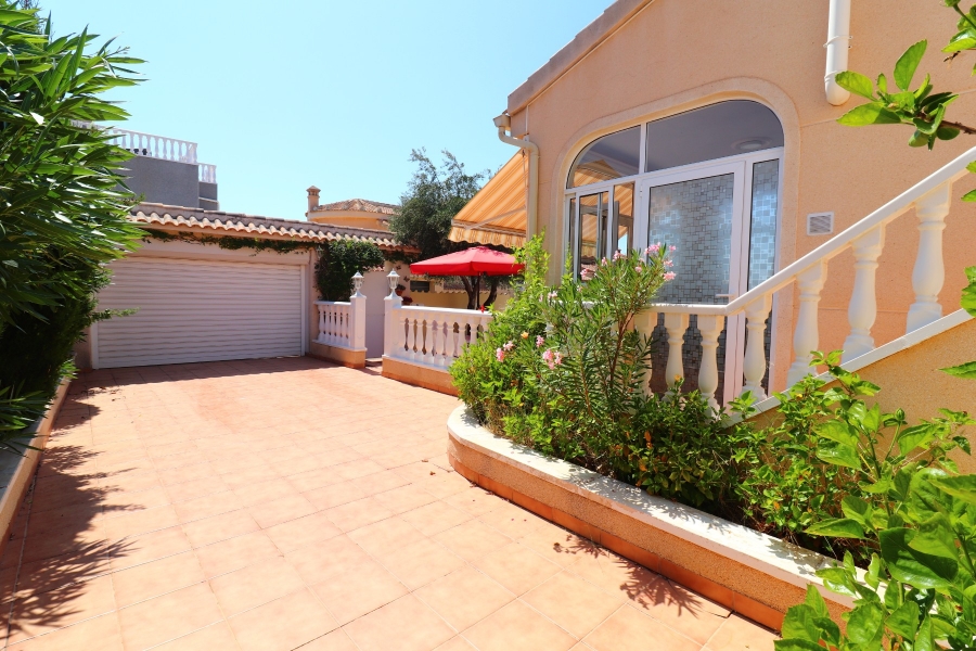 Re-Sale - Detached Villa - Benimar - Benimar II