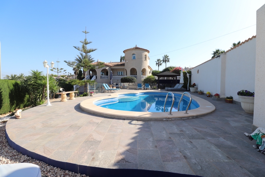 Re-Sale - Detached Villa - Algorfa - Lomas de La Juliana