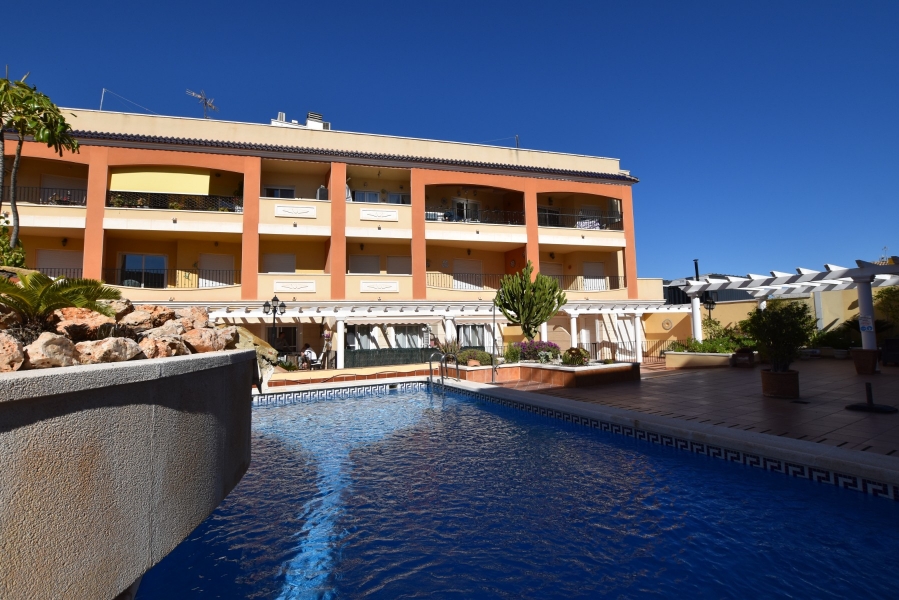 Re-Sale - Apartment - Algorfa - Algorfa - Village