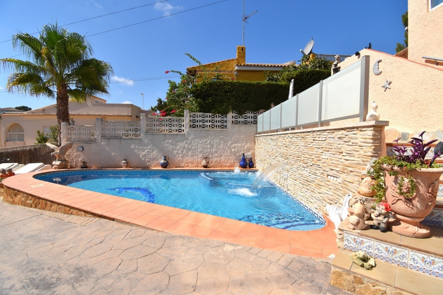 Re-Sale - Detached Villa - Orihuela Costa - Los Balcones