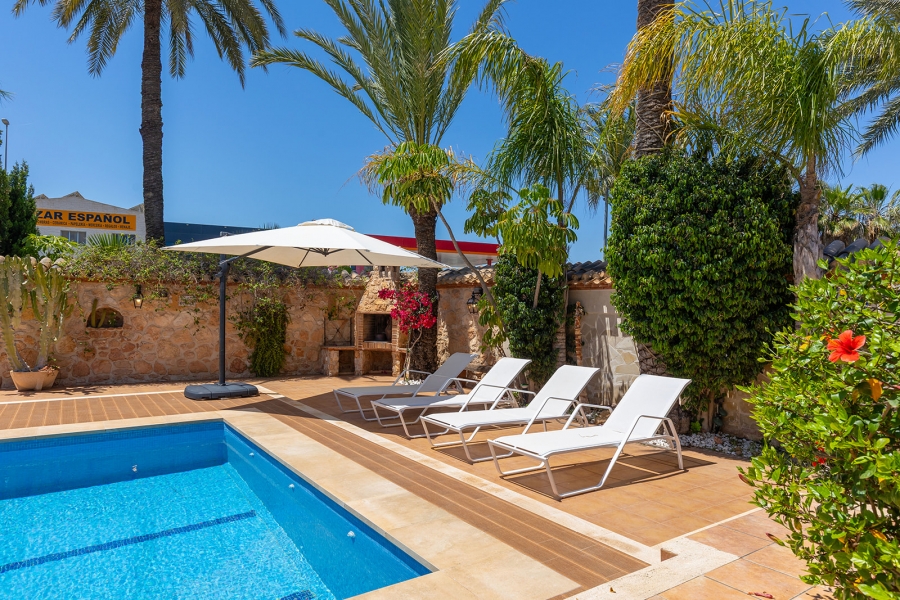 Re-Sale - Detached Villa - Orihuela Costa - Punta Prima