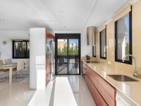 Re-Sale - Detached Villa - Orihuela Costa - La Zenia