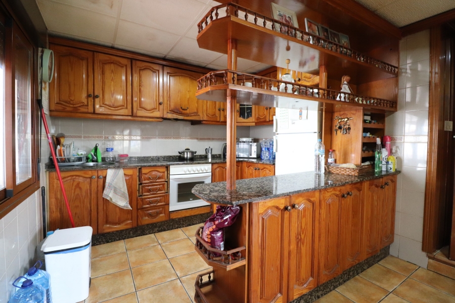 Wederverkoop - Vrijstaande Villa - Heredades - Heredades - Dorp