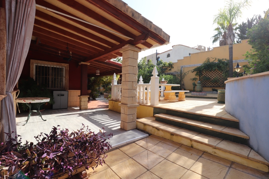 Re-Sale - Detached Villa - Algorfa - Lomas de La Juliana