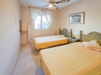 Re-Sale - Bungalow - Orihuela Costa - Villamartin