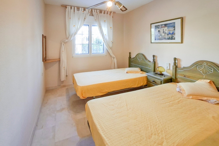 Re-Sale - Bungalow - Orihuela Costa - Villamartin