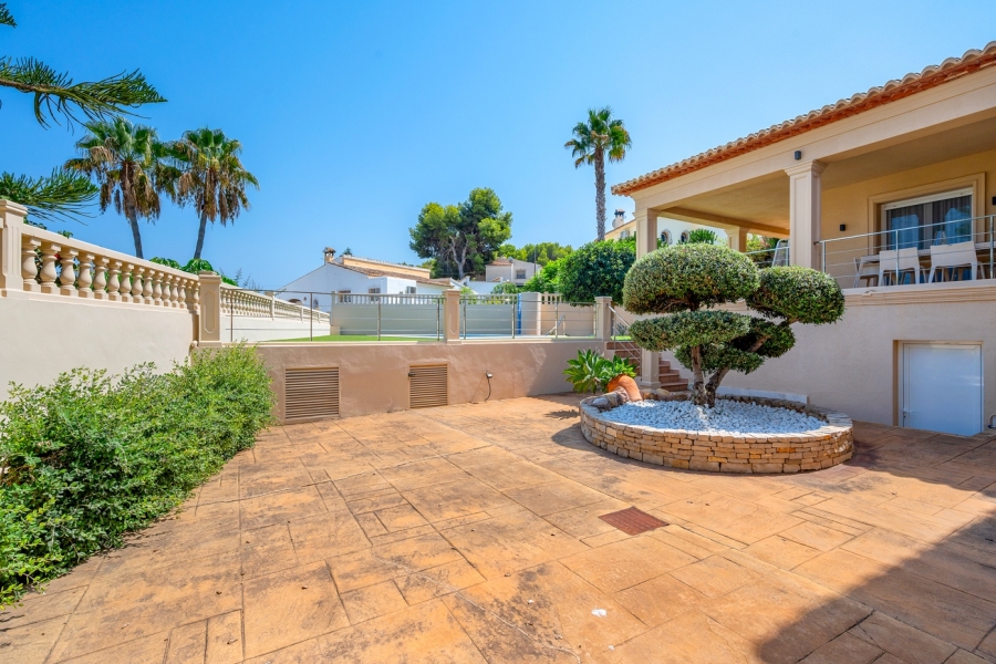 Re-Sale - Detached Villa - Benissa - Carrio