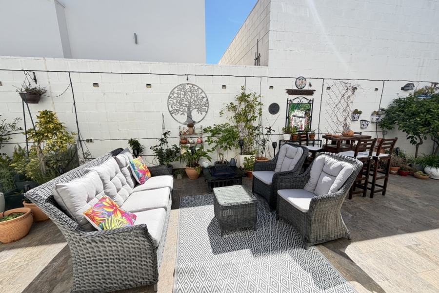 Re-Sale - Detached Villa - Orihuela Costa - Villamartin