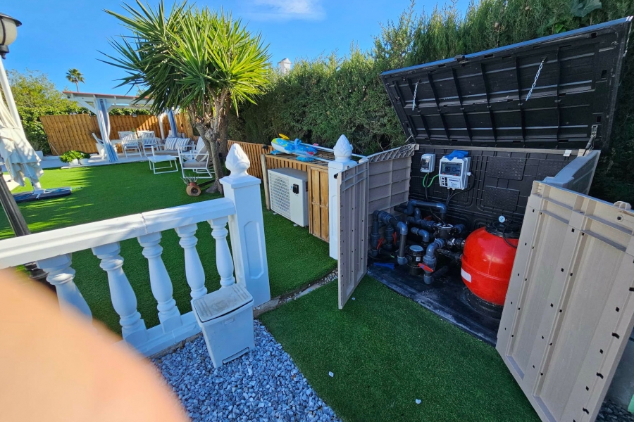 Re-Sale - Detached Villa - La Marina - La Marina - Urbanization