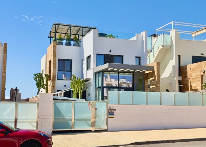 Re-Sale - Detached Villa - Orihuela Costa - Lomas de Cabo Roig