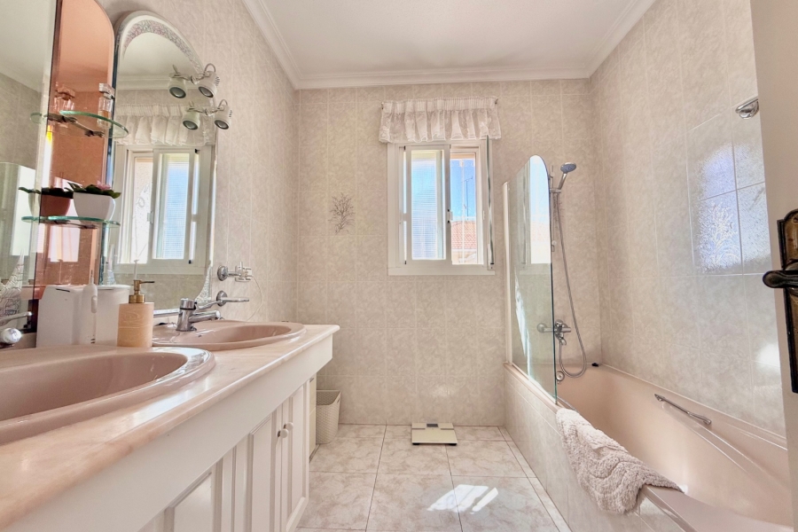 Re-Sale - Detached Villa - Ciudad Quesada - Ciudad Quesada - Town