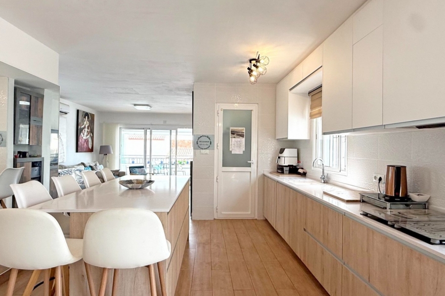 Re-Sale - Detached Villa - Orihuela Costa - Villamartin