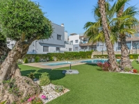 Re-Sale - Semi Detached Villa - Orihuela Costa - Punta Prima
