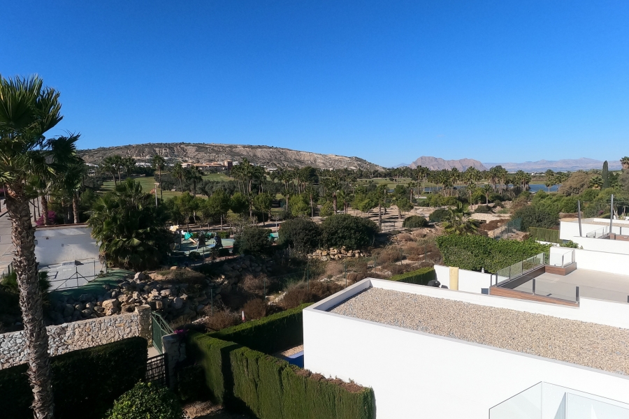 Re-Sale - Detached Villa - Algorfa - La Finca Golf Resort