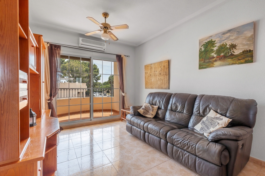 Re-Sale - Apartment - Orihuela Costa - Villamartin