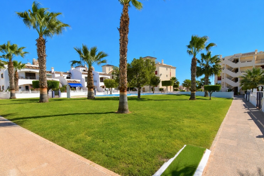 Re-Sale - Apartment - Orihuela Costa - Playa Flamenca