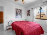 Re-Sale - Apartment - Torrevieja - Aguas Nuevas